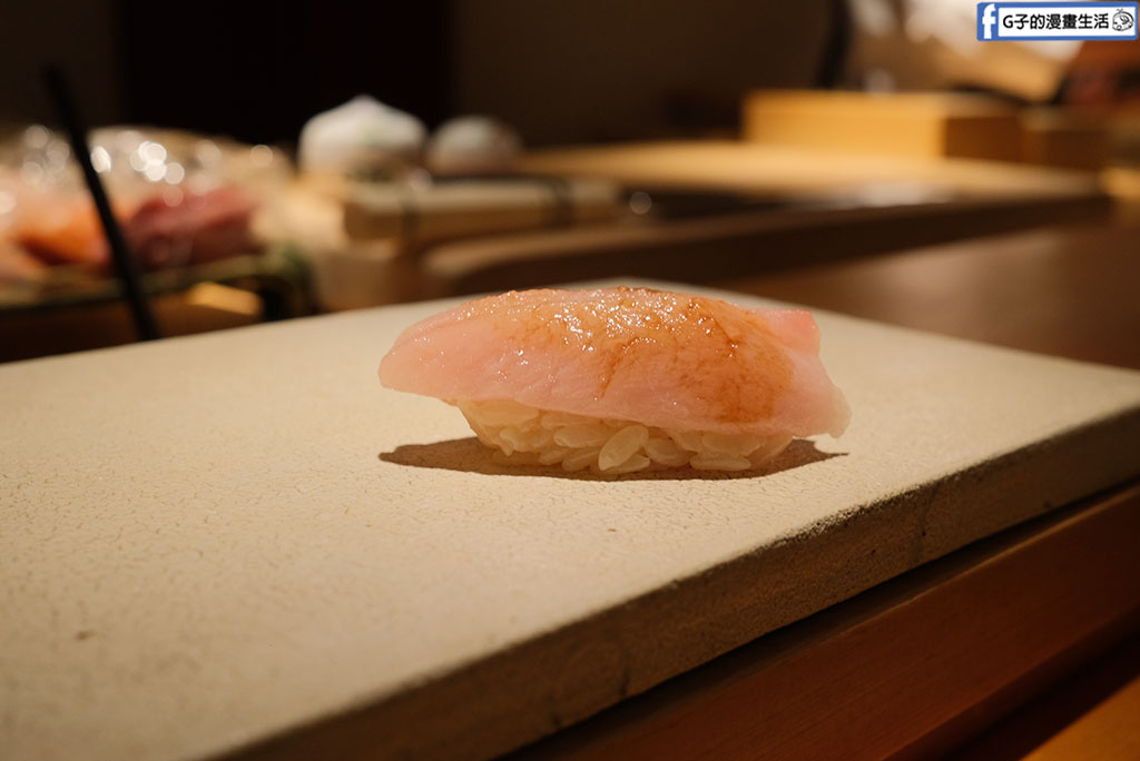 鮨荻 Sushi Ogi|台北中山區無菜單料理推薦,將近30道菜的OMAKASE,隱身北車巷弄 @G子的漫畫生活 鮨荻 Sushi Ogi|台北中山區無菜單料理推薦,將近30道菜的OMAKASE,隱身北車巷弄 @G子的漫畫生活