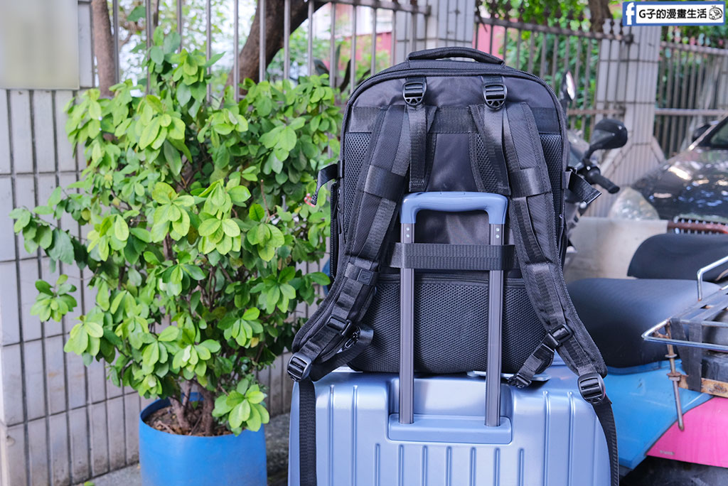 輕旅行免託運必備!Travel Blue 藍旅背包推薦-Journey 經典款旅行後背包 35L 開箱評測 @G子的漫畫生活 輕旅行免託運必備!Travel Blue 藍旅背包推薦-Journey 經典款旅行後背包 35L 開箱評測 @G子的漫畫生活