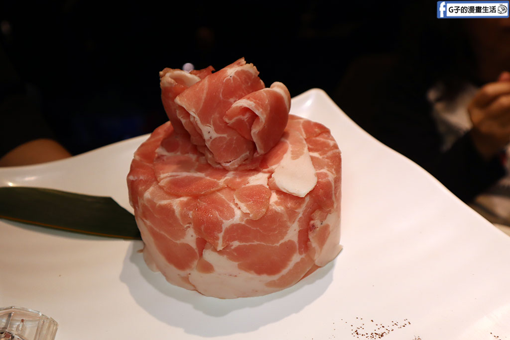 <肉多多火鍋>全台 全天候 平假日不限時! 輕量級套餐299 元起, 蔬食自助吧吃到飽,CP值超高!(西門店.淡水店例假日除外) @G子的漫畫生活 <肉多多火鍋>全台 全天候 平假日不限時! 輕量級套餐299 元起, 蔬食自助吧吃到飽,CP值超高!(西門店.淡水店例假日除外) @G子的漫畫生活