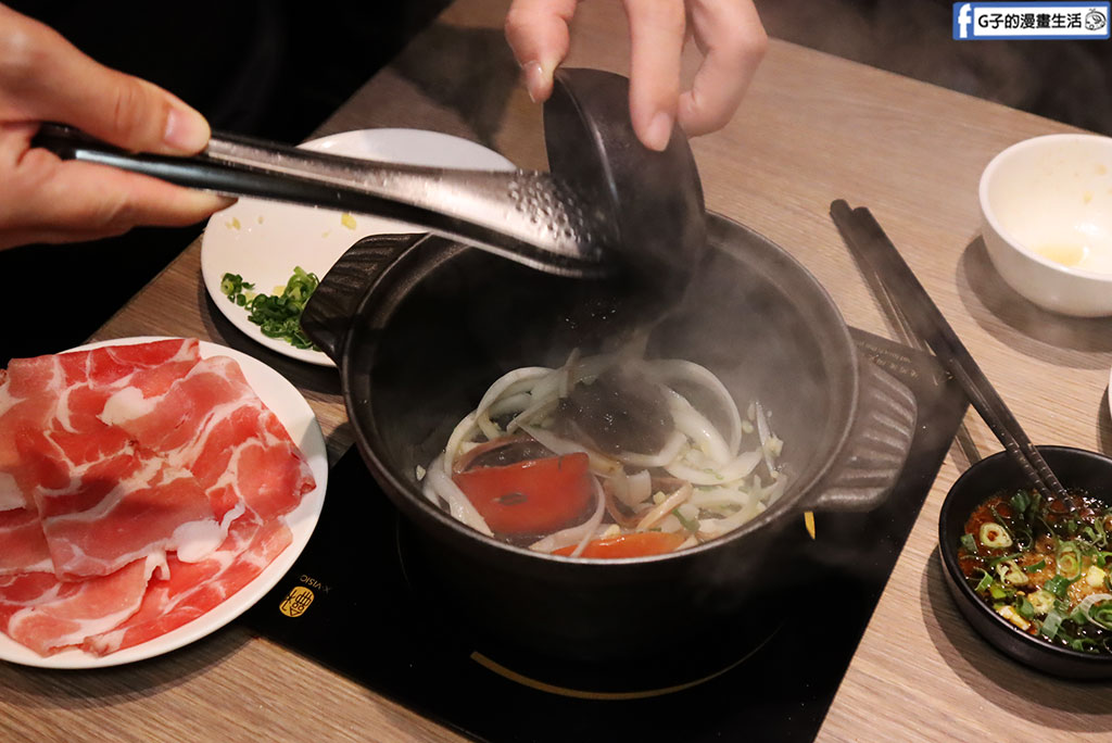 <肉多多火鍋>全台 全天候 平假日不限時! 輕量級套餐299 元起, 蔬食自助吧吃到飽,CP值超高!(西門店.淡水店例假日除外) @G子的漫畫生活 <肉多多火鍋>全台 全天候 平假日不限時! 輕量級套餐299 元起, 蔬食自助吧吃到飽,CP值超高!(西門店.淡水店例假日除外) @G子的漫畫生活