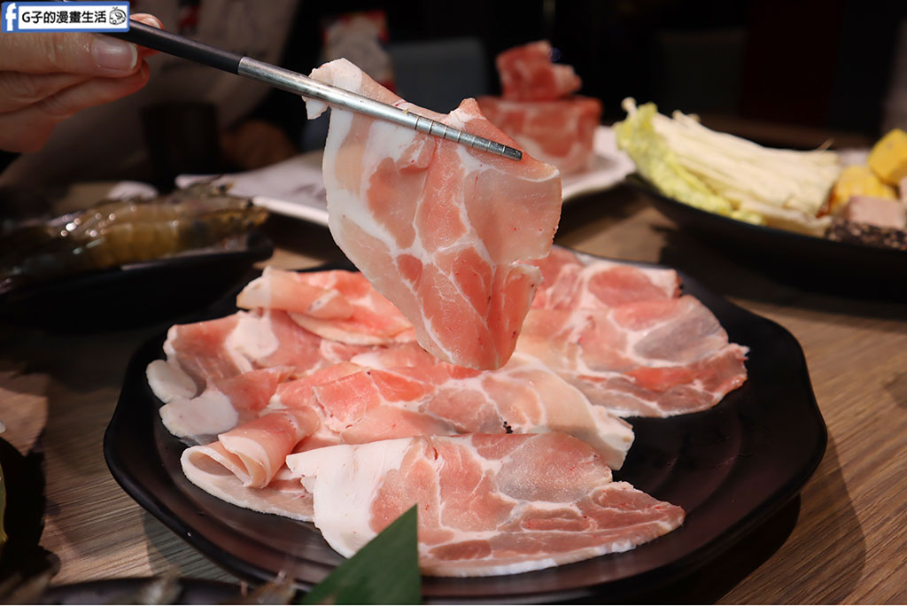 <肉多多火鍋>全台 全天候 平假日不限時! 輕量級套餐299 元起, 蔬食自助吧吃到飽,CP值超高!(西門店.淡水店例假日除外) @G子的漫畫生活 <肉多多火鍋>全台 全天候 平假日不限時! 輕量級套餐299 元起, 蔬食自助吧吃到飽,CP值超高!(西門店.淡水店例假日除外) @G子的漫畫生活