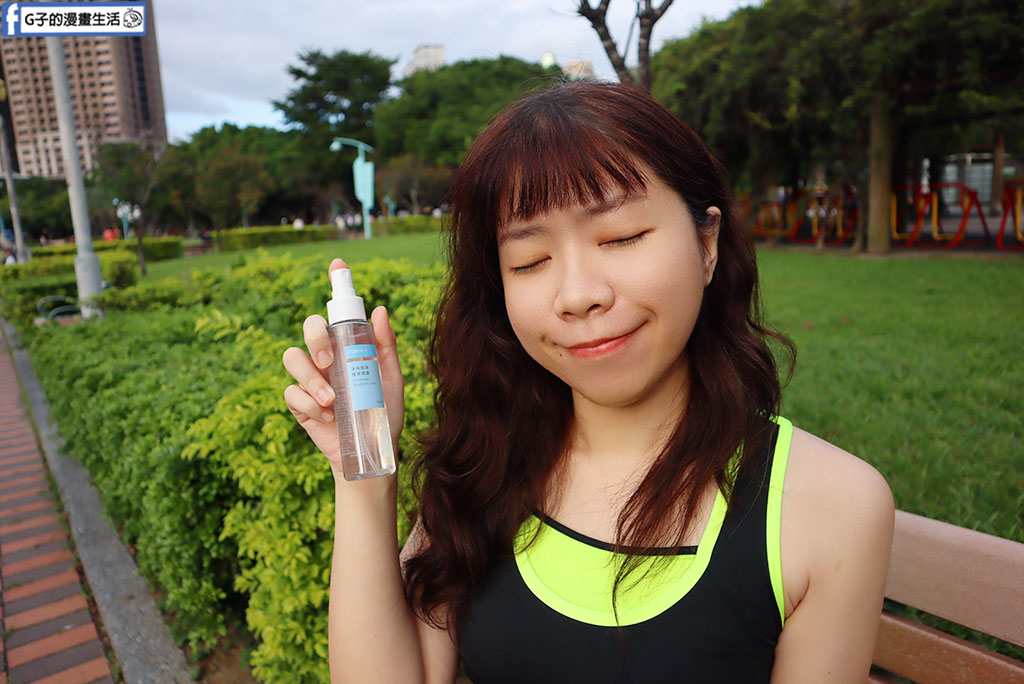 夏天搭捷運不再尷尬！ PURIFY 蓓樂膚 「不黏膩」止汗組開箱： 爆汗人 也能隨時保持清新！ @G子的漫畫生活
