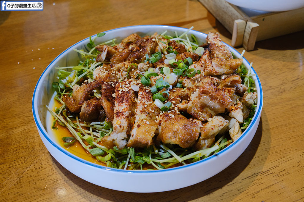 【清境美食推薦】雲香園：絕美玻璃屋景觀餐廳，必吃招牌過橋米線與道地雲南料理，附菜單與停車資訊 @G子的漫畫生活