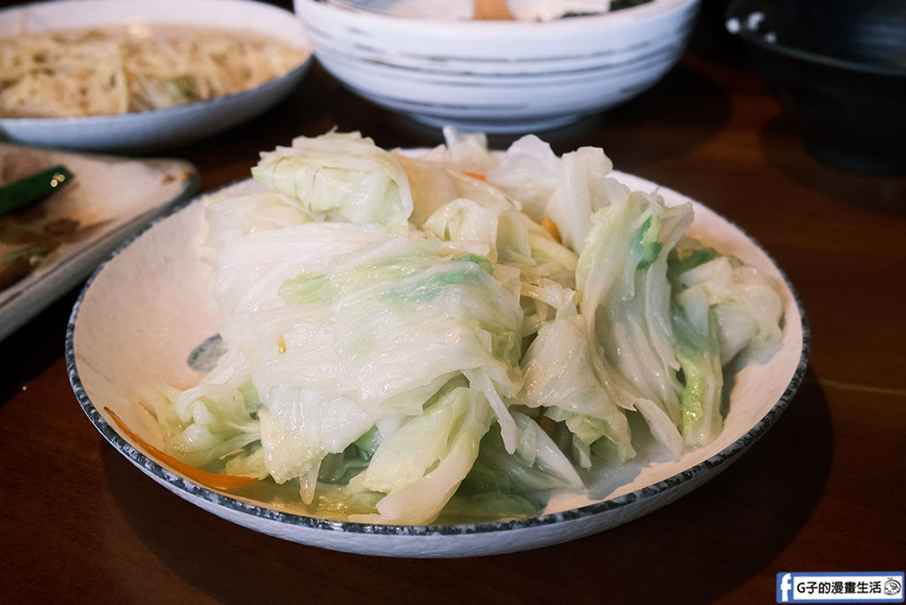苗栗三義桐花村好拍好停車,但值得排隊嗎?梅干扣肉很下飯的中肯食記 @G子的漫畫生活 苗栗三義桐花村好拍好停車,但值得排隊嗎?梅干扣肉很下飯的中肯食記 @G子的漫畫生活