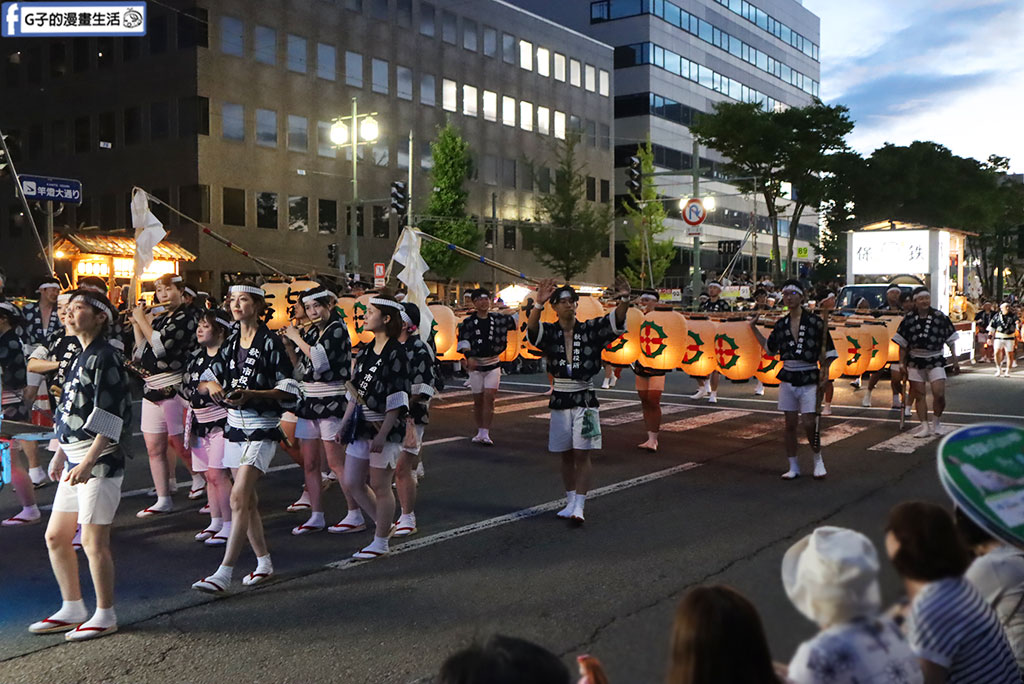 【秋田竿燈祭2026攻略】從2025實戰經驗看時間、路線與付費觀覽席預約全指南 @G子的漫畫生活