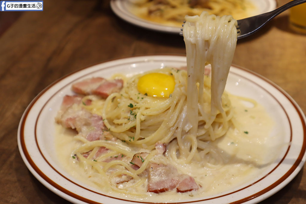 永和義大利麵推薦》Lazy Pasta 慵懶義式廚房福和店,濃郁培根蛋黃麵.椒麻牛肉義式料理,永和寵物友善餐廳 @G子的漫畫生活 永和義大利麵推薦》Lazy Pasta 慵懶義式廚房福和店,濃郁培根蛋黃麵.椒麻牛肉義式料理,永和寵物友善餐廳 @G子的漫畫生活