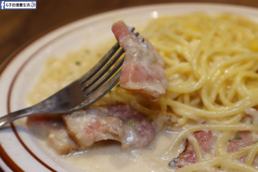 永和義大利麵推薦》Lazy Pasta 慵懶義式廚房福和店,濃郁培根蛋黃麵.椒麻牛肉義式料理,永和寵物友善餐廳 @G子的漫畫生活 永和義大利麵推薦》Lazy Pasta 慵懶義式廚房福和店,濃郁培根蛋黃麵.椒麻牛肉義式料理,永和寵物友善餐廳 @G子的漫畫生活