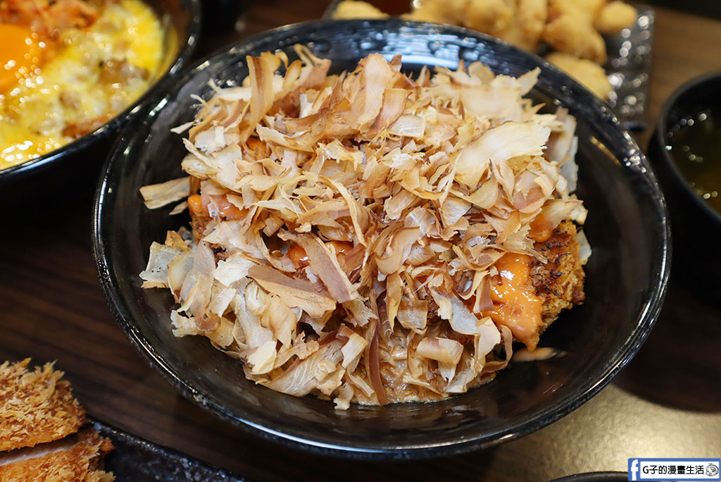 台北中山區美食|新丼 12 周年慶!最愛韓美新丼,兩人同行送無敵炸豬排,不好吃竟然現場賠 100 元現金?(含新丼菜單) @G子的漫畫生活 台北中山區美食|新丼 12 周年慶!最愛韓美新丼,兩人同行送無敵炸豬排,不好吃竟然現場賠 100 元現金?(含新丼菜單) @G子的漫畫生活