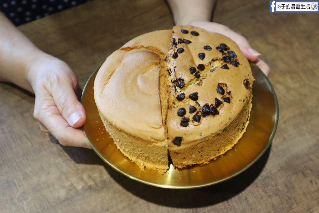 蘆洲麵包甜點推薦|湘鄰下午茶麵包店:必吃杜拜巧克力Q餅、酥皮蛋黃酥,有內用區和免費機車停車區! @G子的漫畫生活