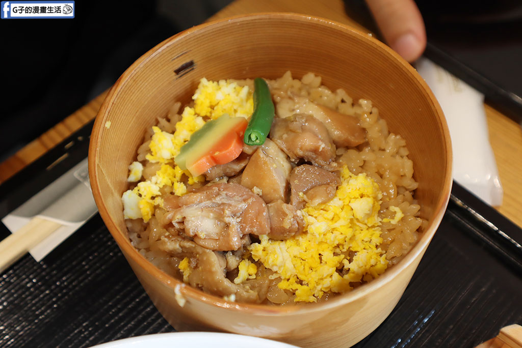 【秋田大館美食】花善|120年比內雞飯便當老店,有免費停車場,東北祭典自由行自駕午餐中繼站 @G子的漫畫生活 【秋田大館美食】花善|120年比內雞飯便當老店,有免費停車場,東北祭典自由行自駕午餐中繼站 @G子的漫畫生活