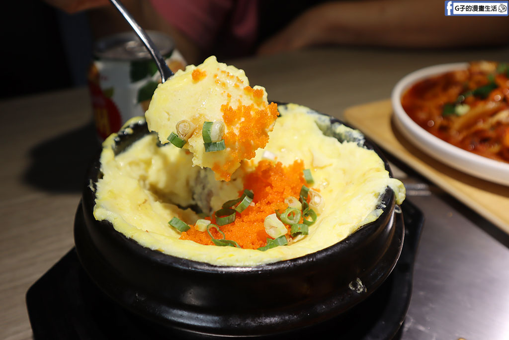 【新莊美食】韓癮韓式料理|新開幕平價韓式豆腐鍋、韓式蒸蛋和海鮮煎餅必吃,小菜吃到飽聚餐推薦(捷運新莊站) @G子的漫畫生活 【新莊美食】韓癮韓式料理|新開幕平價韓式豆腐鍋、韓式蒸蛋和海鮮煎餅必吃,小菜吃到飽聚餐推薦(捷運新莊站) @G子的漫畫生活