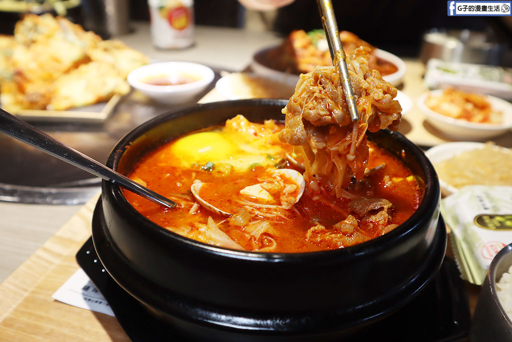 【新莊美食】韓癮韓式料理|新開幕平價韓式豆腐鍋、韓式蒸蛋和海鮮煎餅必吃,小菜吃到飽聚餐推薦(捷運新莊站) @G子的漫畫生活 【新莊美食】韓癮韓式料理|新開幕平價韓式豆腐鍋、韓式蒸蛋和海鮮煎餅必吃,小菜吃到飽聚餐推薦(捷運新莊站) @G子的漫畫生活