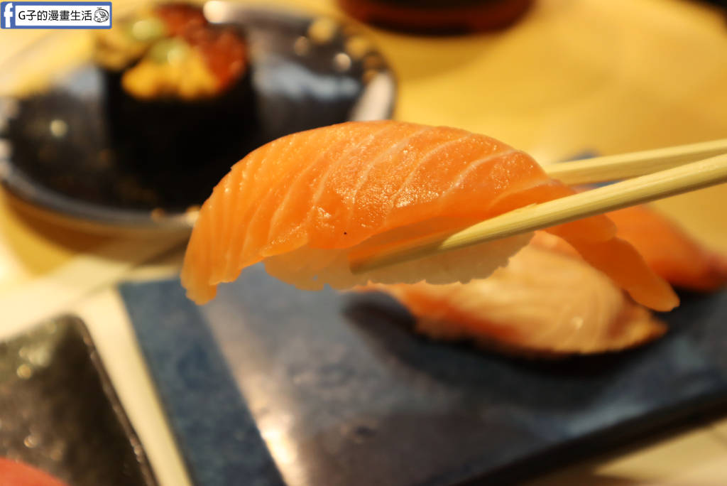 【青森美食】鮨處 Asuka 新町店｜2026青森睡魔祭雨天備案！JR青森車站前平價壽司，免排隊平板點餐推薦 @G子的漫畫生活