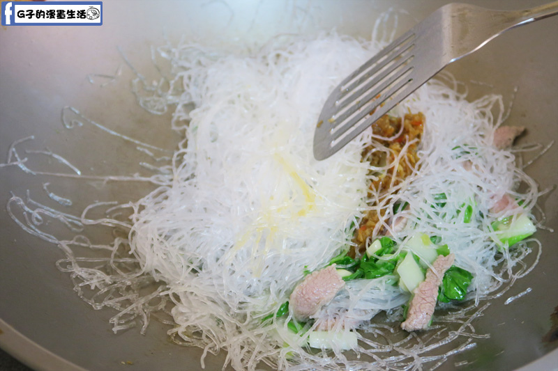 東方韻味魩仔魚XO醬-5分鐘上桌魩魚XO炒冬粉食譜 @G子的漫畫生活