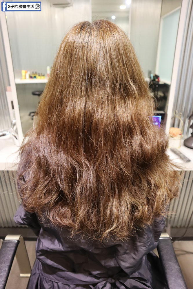 台北燙髮推薦-Eureka HaIr salon尤里卡,離子燙掰掰,毛躁自然捲的最強縮毛矯正護髮 @G子的漫畫生活